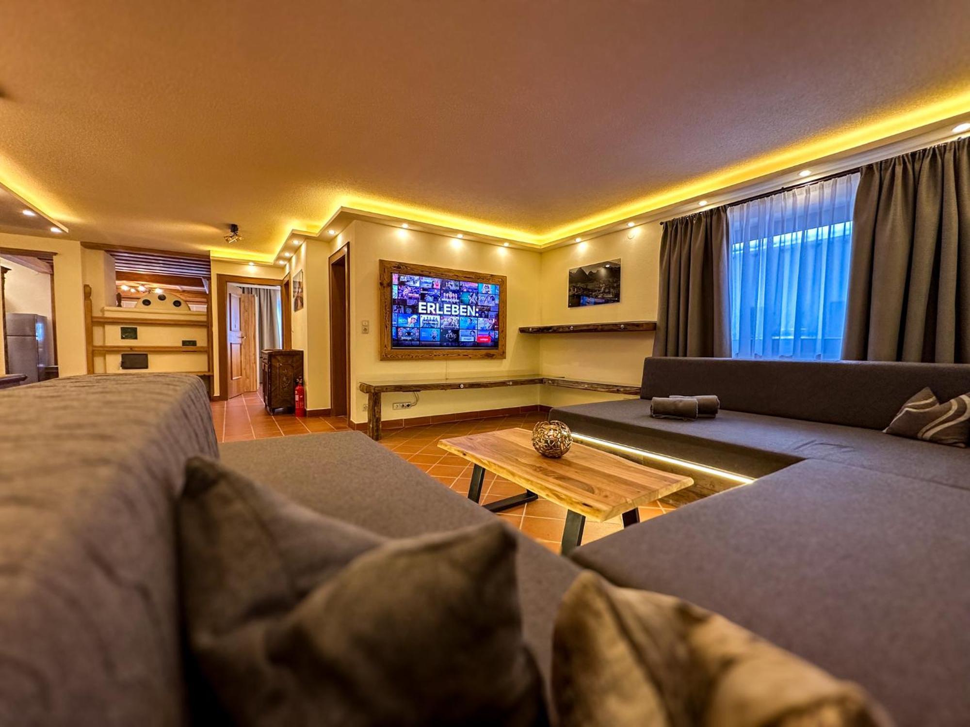 Albrecht Apartment *